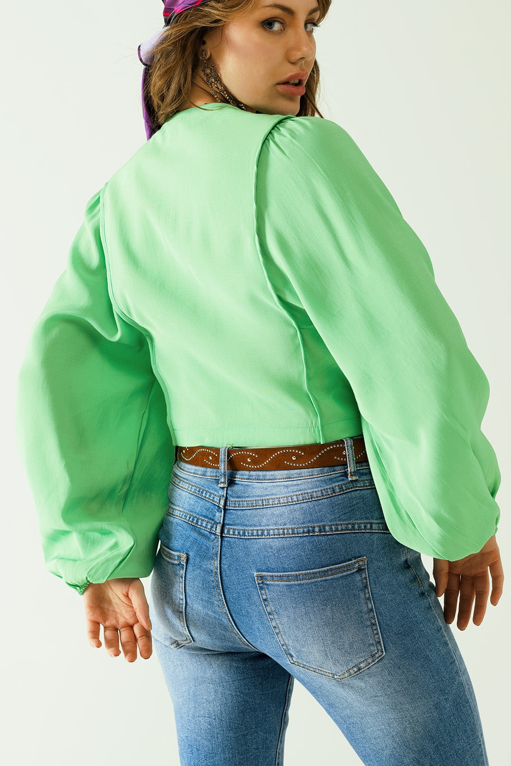 Bluse mit V-Ausschnitt in grün kaufen I Damenmode Karlsruhe